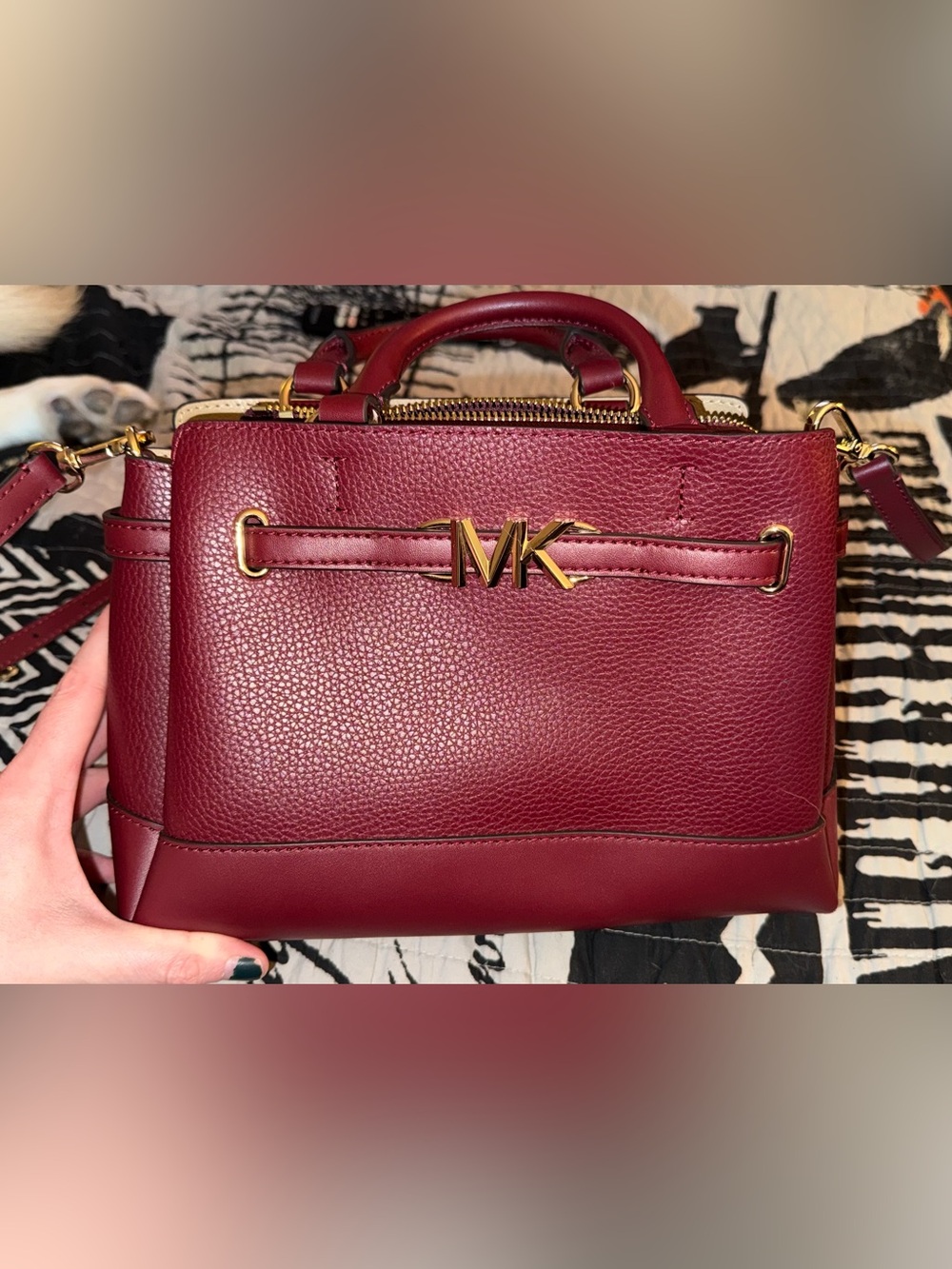 Small Burgundy & gold Michael Kors purse